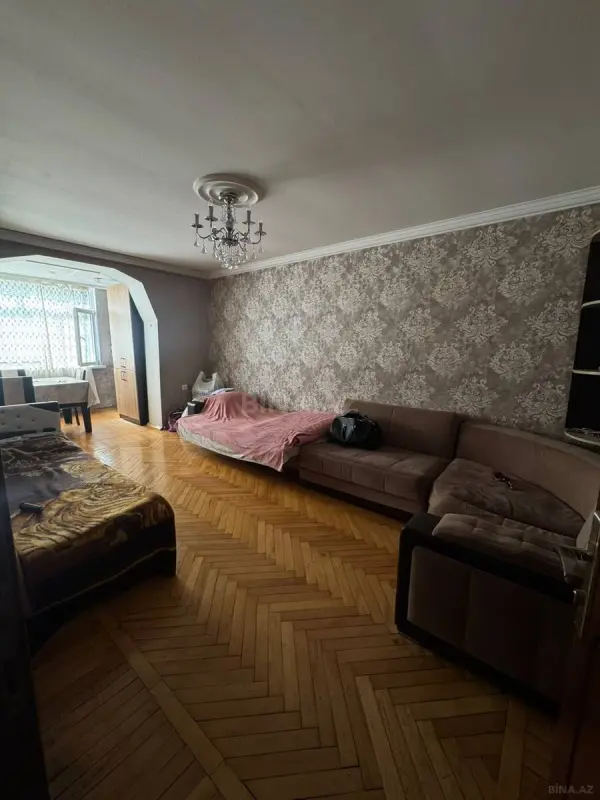 Kirayə verilir 2 otaqlı mənzil 56 m²