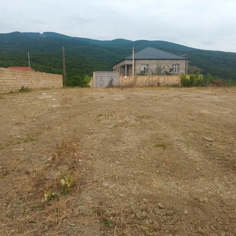 Satılır torpaq sahəsi 4 m²