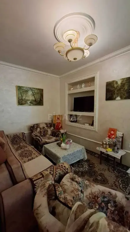 Kirayə verilir 2 otaqlı həyət evi 63 m²