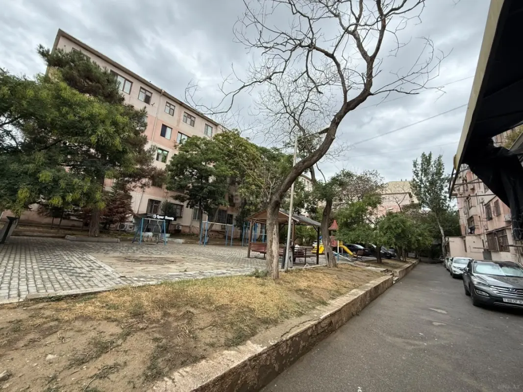 Satılır 2 otaqlı mənzil 44 m²