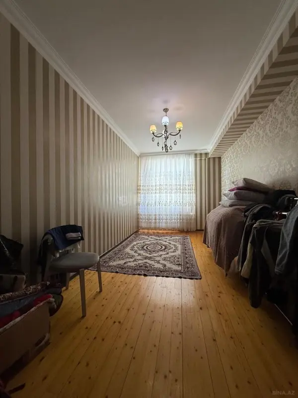 Satılır 2 otaqlı mənzil 75 m²