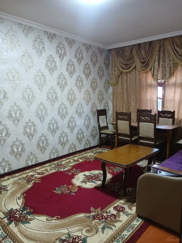 Kirayə verilir 2 otaqlı həyət evi 70 m²