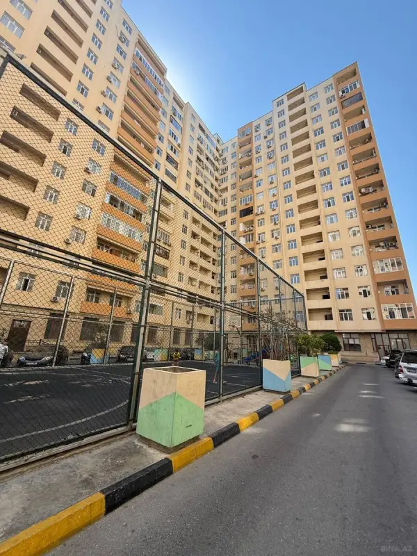 Satılır 2 otaqlı mənzil 100 m²