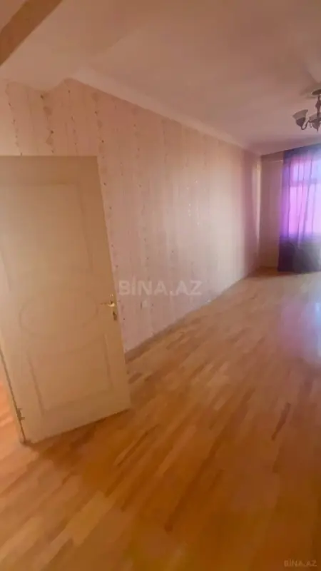 Kirayə verilir 3 otaqlı mənzil 155 m²