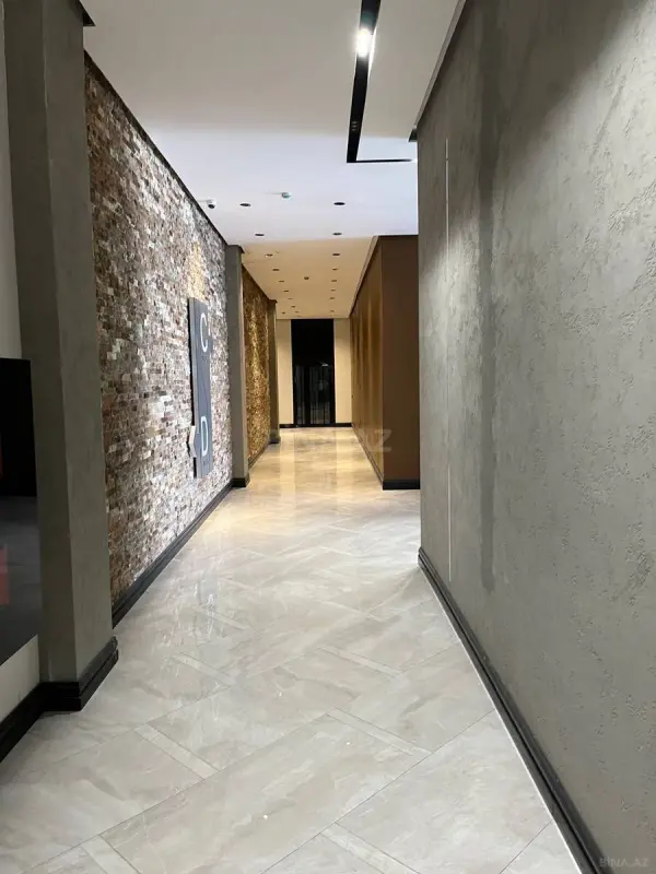 Satılır 2 otaqlı mənzil 62 m²