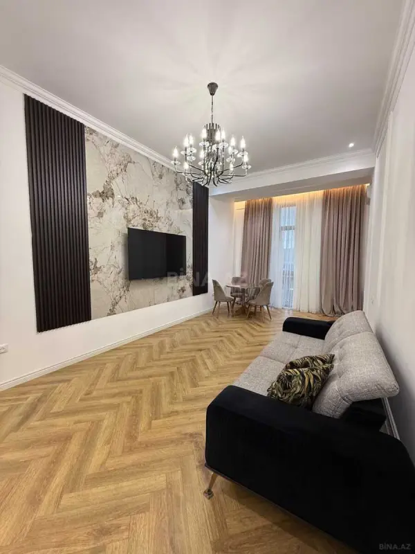 Kirayə verilir 2 otaqlı mənzil 120 m²
