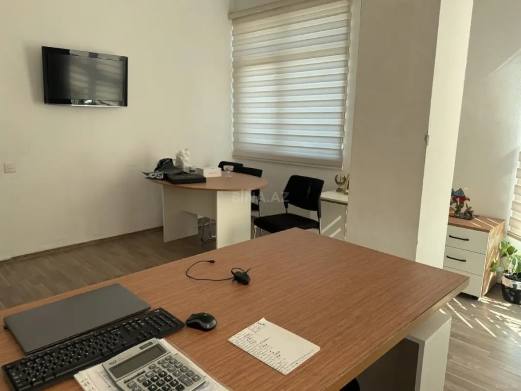 Kirayə verilir 3 otaqlı ofis 100 m²
