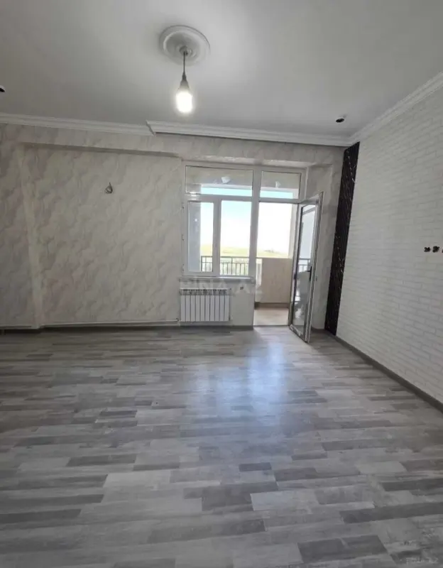 Satılır 2 otaqlı mənzil 63 m²