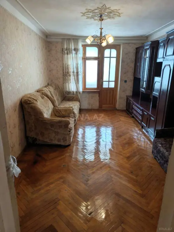 Kirayə verilir 2 otaqlı mənzil 45 m²