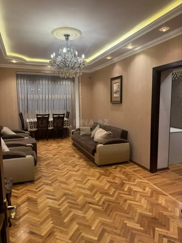 Kirayə verilir 3 otaqlı mənzil 90 m²