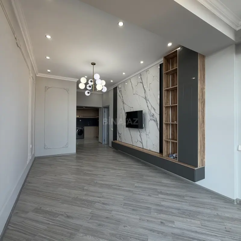 Satılır 2 otaqlı mənzil 74 m²