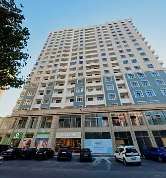 Satılır 3 otaqlı mənzil 148 m² — Bakı 3 otaq 148.00 m²