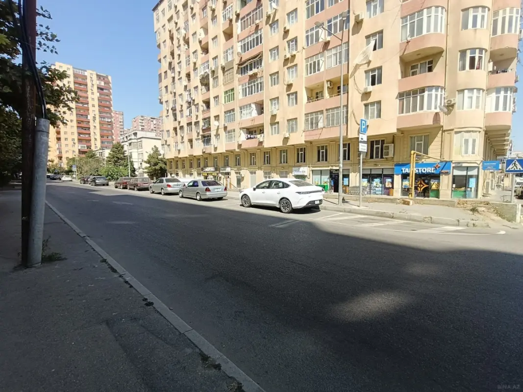 Kirayə verilir obyekt 150 m²