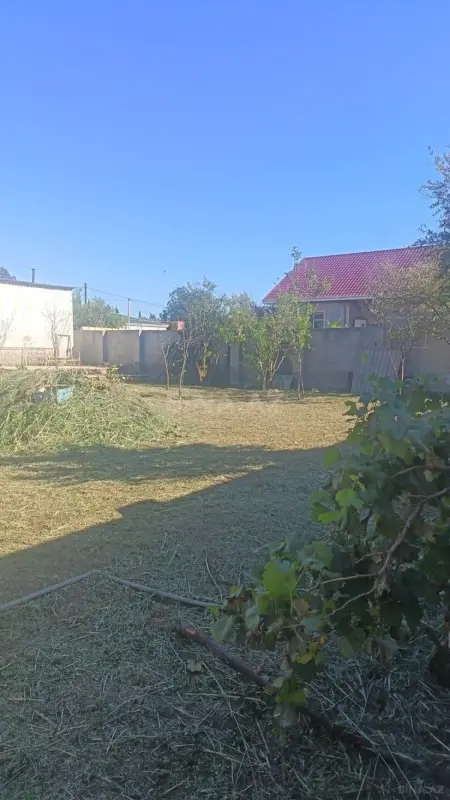 Satılır torpaq sahəsi 4 m²