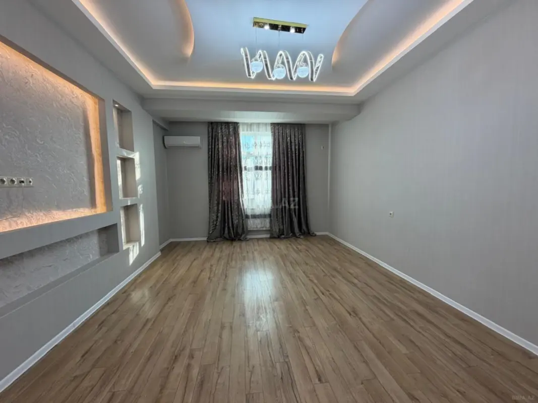 Satılır 2 otaqlı mənzil 80 m²