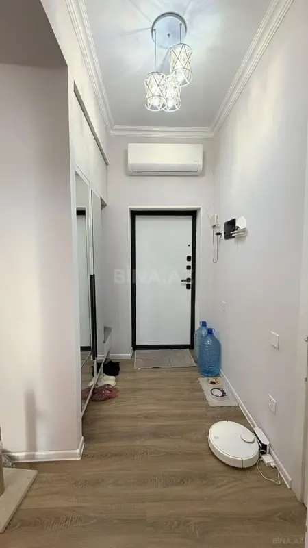 Satılır 2 otaqlı mənzil 52 m²