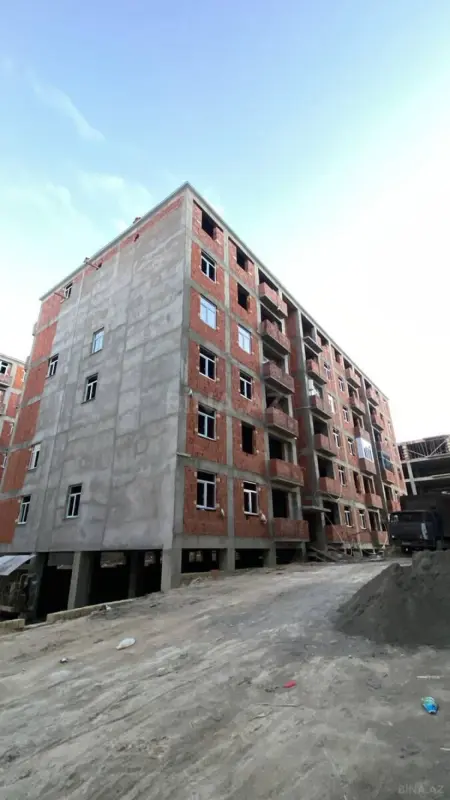 Satılır 1 otaqlı mənzil 56 m²