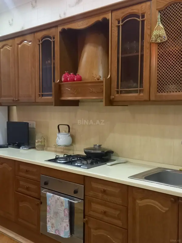 Kirayə verilir 3 otaqlı mənzil 125 m²