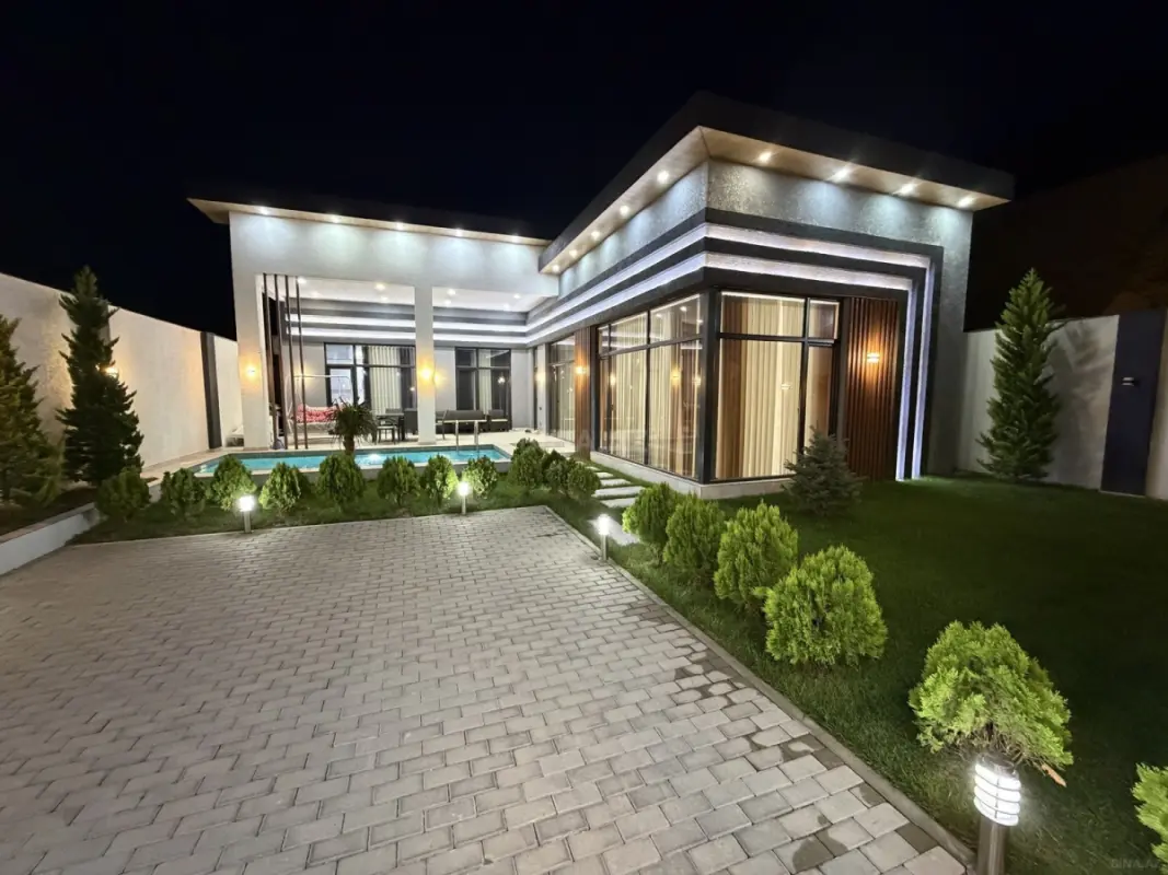 Satılır 4 otaqlı həyət evi 160 m²