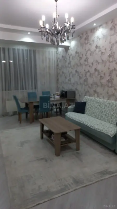 Kirayə verilir 3 otaqlı mənzil 90 m²