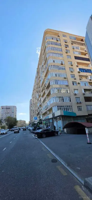 Satılır 3 otaqlı mənzil 98 m²