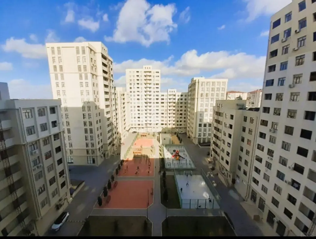 Kirayə verilir 2 otaqlı mənzil 46 m²