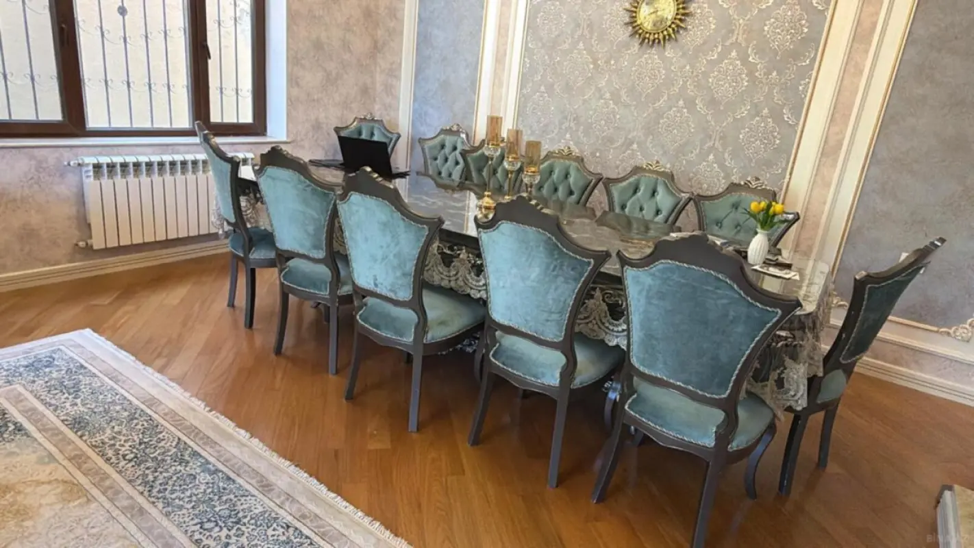 Kirayə verilir 5 otaqlı həyət evi 320 m²