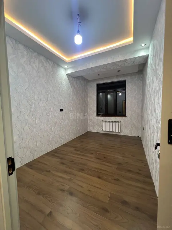 Satılır 3 otaqlı mənzil 125 m²