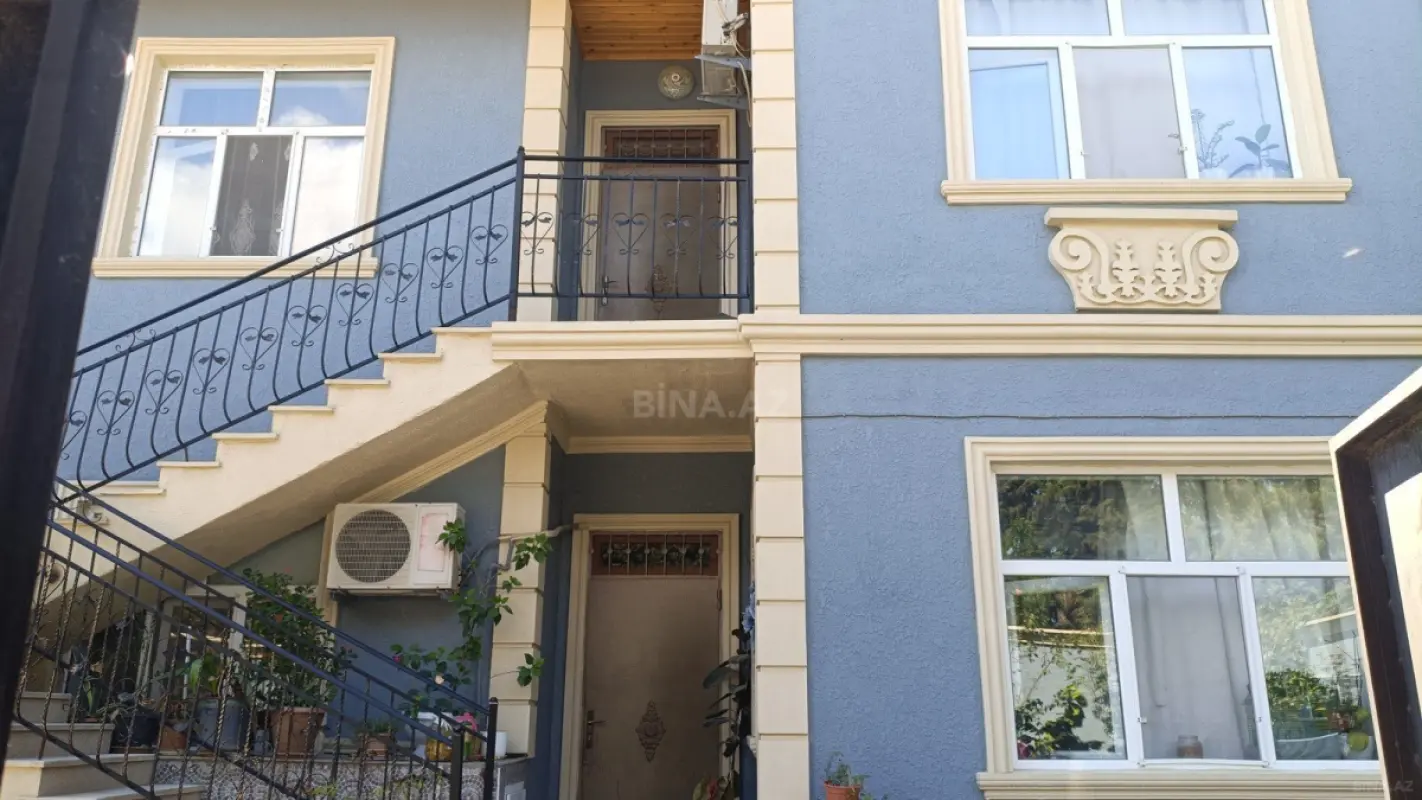 Satılır 6 otaqlı həyət evi 120 m²