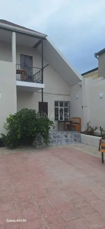 Satılır 4 otaqlı həyət evi 110 m²