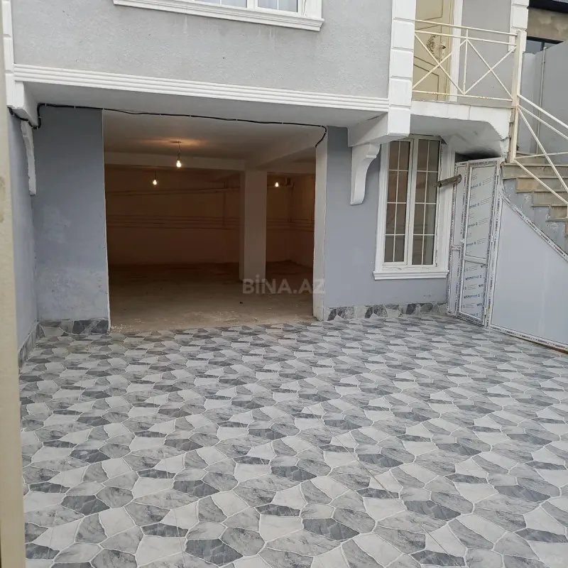 Satılır 4 otaqlı həyət evi 190 m²