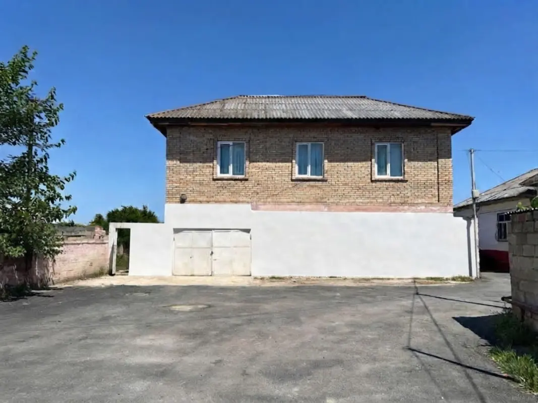 Satılır 4 otaqlı həyət evi 176 m²