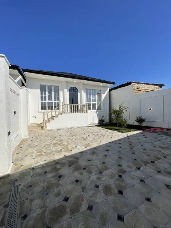 Satılır 4 otaqlı həyət evi 110 m²