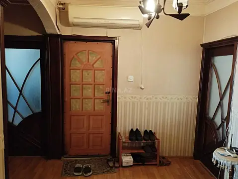Satılır 4 otaqlı mənzil 110 m² — Bakı, Yeni Günəşli 4 otaq 110.00 m²