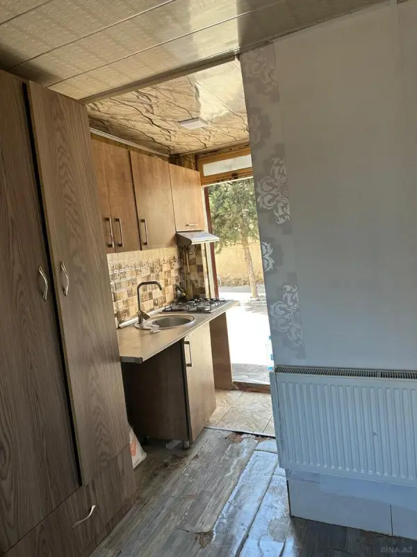 Satılır 1 otaqlı həyət evi 15 m²