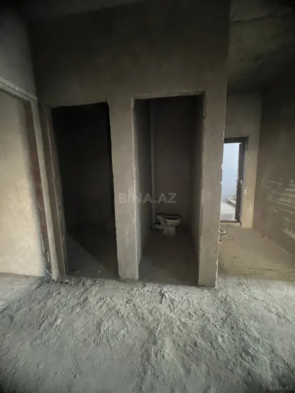 Satılır 3 otaqlı mənzil 123 m²