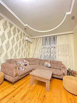 Kirayə verilir 5 otaqlı həyət evi 200 m² — Xırdalan 5 otaq 200.00 m²