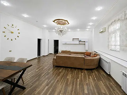 Kirayə verilir obyekt 130 m² — Bakı 130.00 m²
