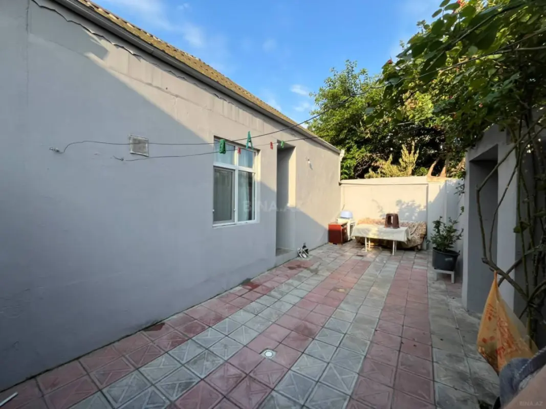 Satılır 4 otaqlı həyət evi 117 m²