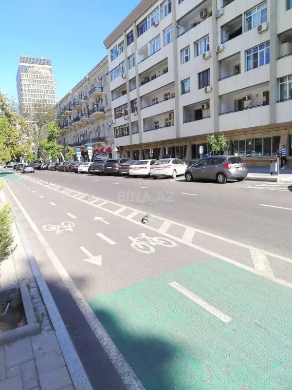 Kirayə verilir 3 otaqlı ofis 50 m²