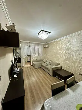 Satılır 3 otaqlı mənzil 60 m² — Bakı, İnşaatçılar 3 otaq 60.00 m²