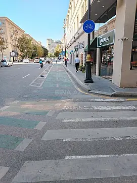 Kirayə verilir obyekt 10 m² — Bakı 10.00 m²