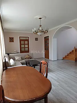 Kirayə verilir 5 otaqlı həyət evi 210 m² — Quba 5 otaq 210.00 m²