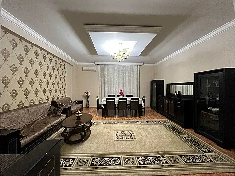 Satılır 3 otaqlı mənzil 110 m² — Bakı, Həzi Aslanov qəs. 3 otaq 110.00 m²