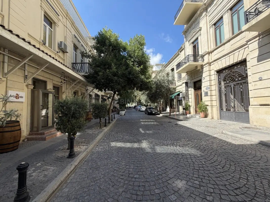 Kirayə verilir obyekt 110 m²