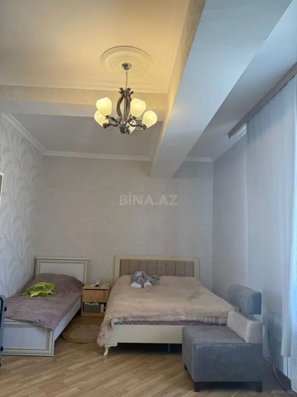 Kirayə verilir 1 otaqlı mənzil 65 m²