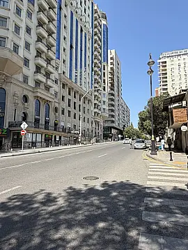 Kirayə verilir obyekt 75 m² — Bakı 75.00 m²