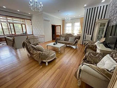 Kirayə verilir 6 otaqlı həyət evi 260 m² — Bakı, Nəsimi 6 otaq 260.00 m²