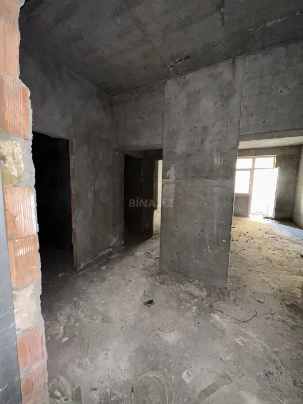 Satılır 2 otaqlı mənzil 69 m²