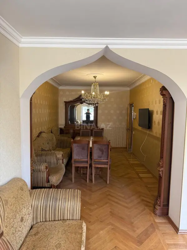 Kirayə verilir 3 otaqlı mənzil 100 m²
